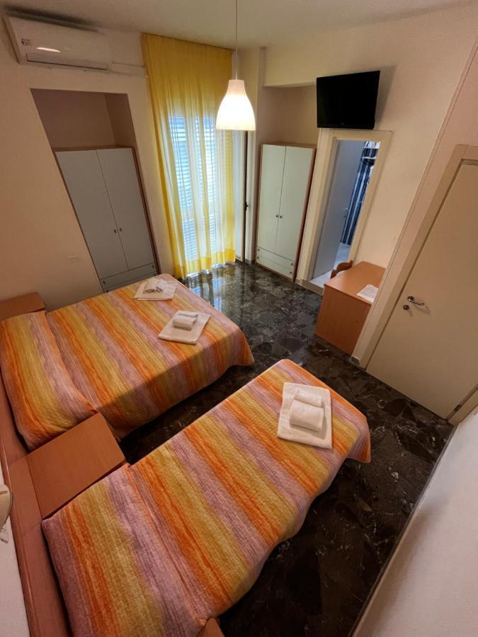 Hotel Lido В'єсте Екстер'єр фото