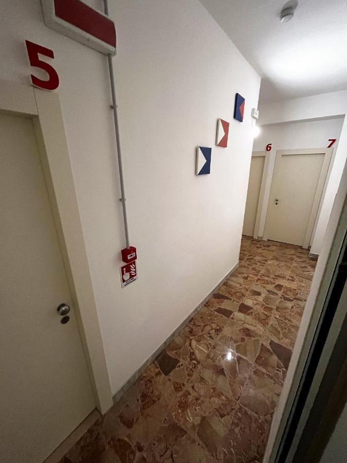 Hotel Lido В'єсте Екстер'єр фото