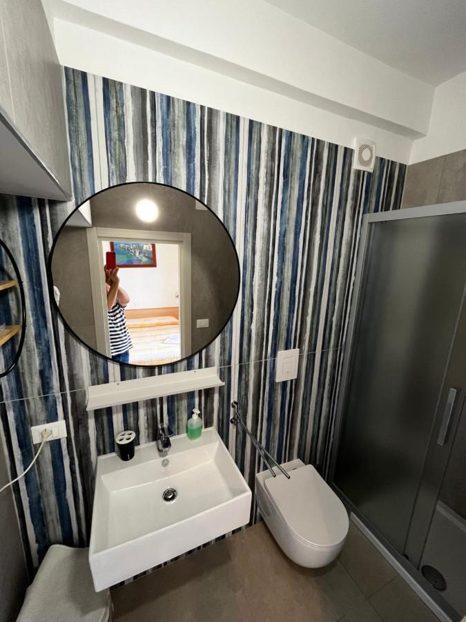 Hotel Lido В'єсте Екстер'єр фото