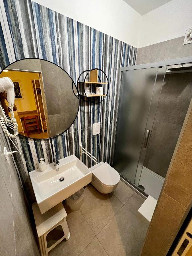 Hotel Lido В'єсте Екстер'єр фото