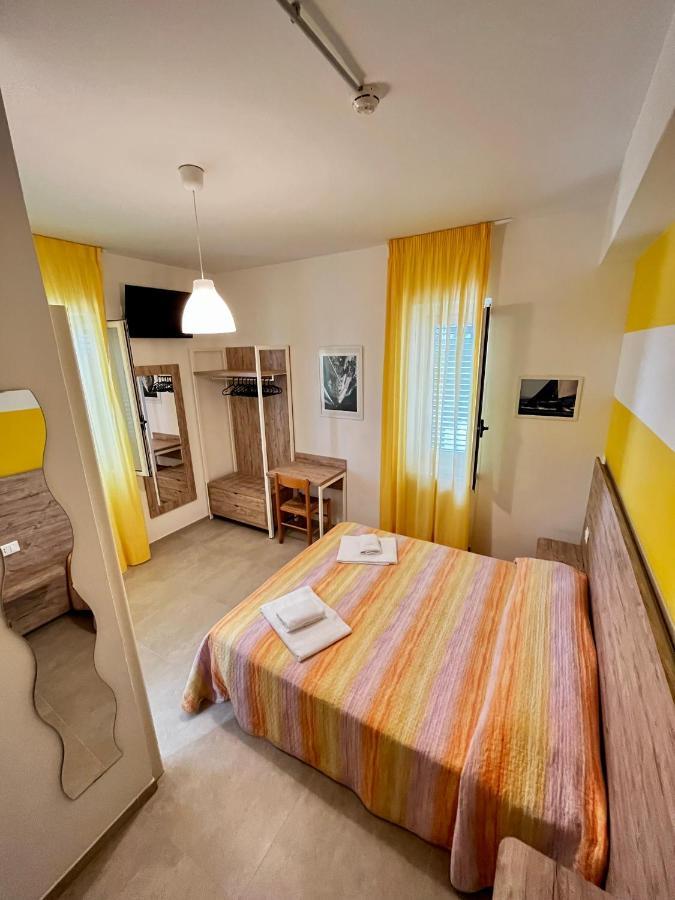 Hotel Lido В'єсте Екстер'єр фото
